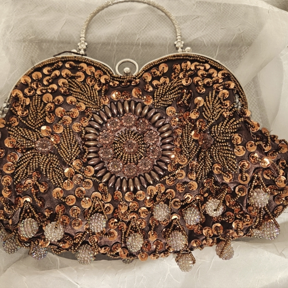 New Beautiful Nawaem Beaded Evening Bag
